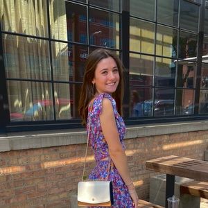 Meet your Posher, Ellen